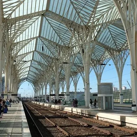 Parque Nacoes Paradise * Lisbon