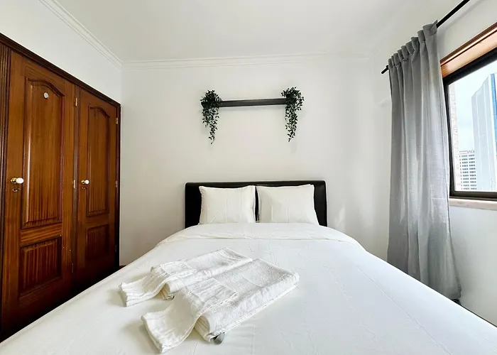 Гостевой дом Parque Nacoes Paradise *